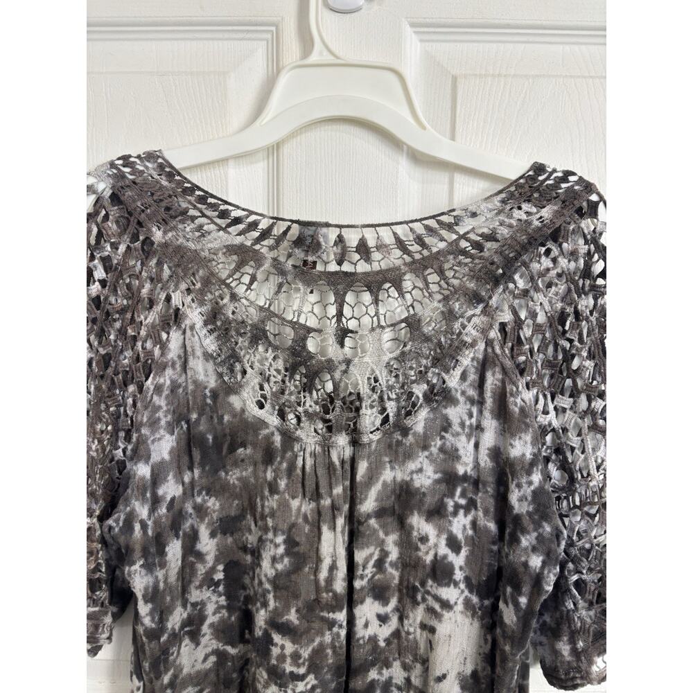 XCVI Crochet Open Knit Tie Dye Abtract Tunic Top Size XL Lagenlook Artsy Boho - Picture 4 of 8
